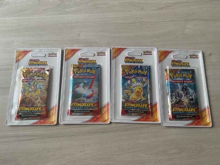 Blisters Pokémon Etincelles Deferlantes EV08