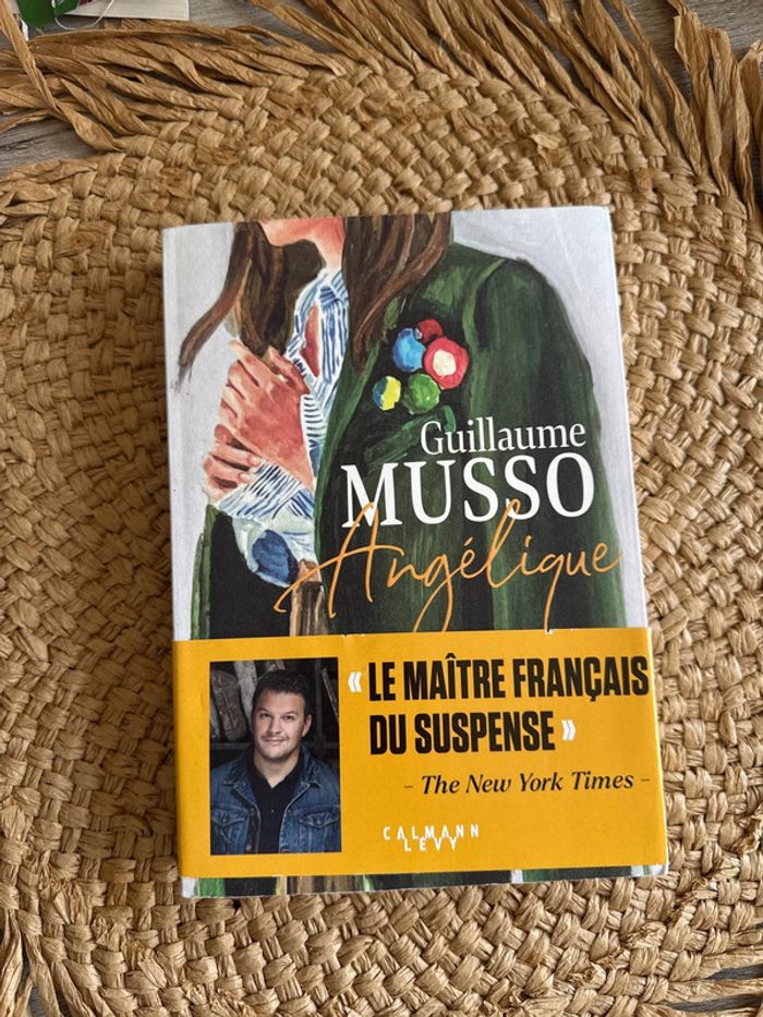 Livre Guillaume musso Angelique