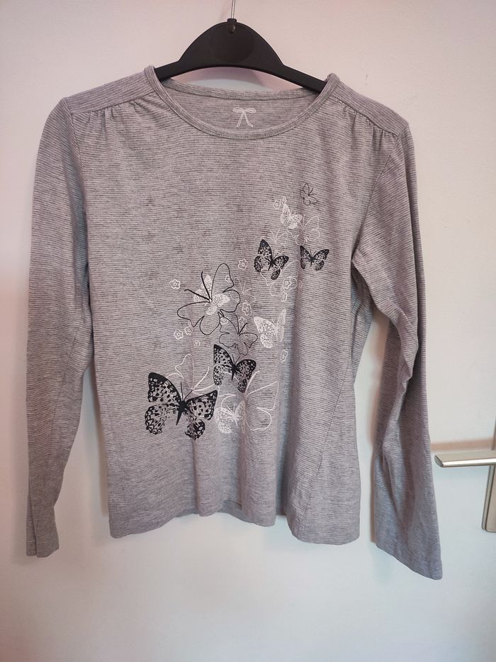 Tee shirt