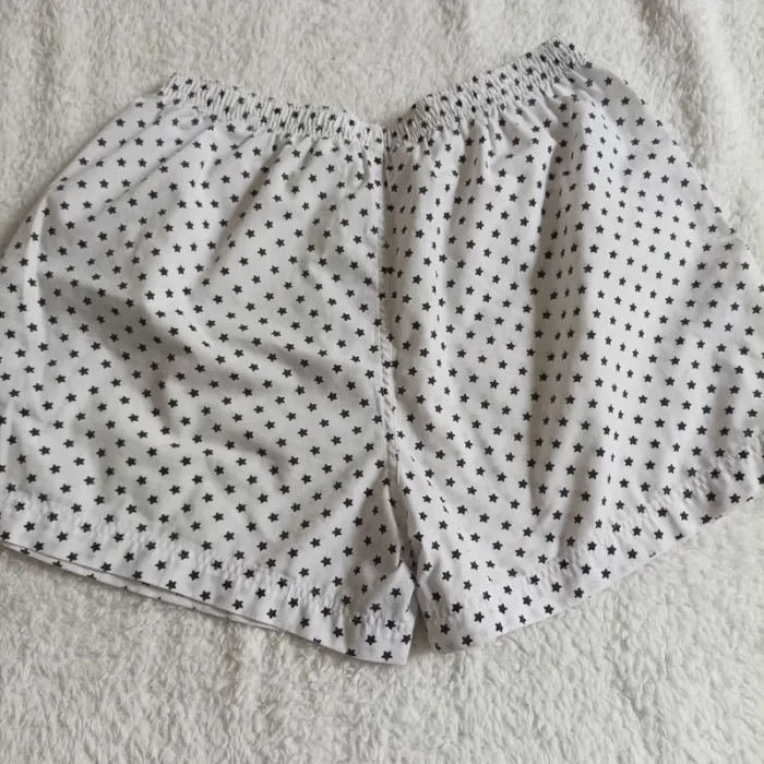 Short fin Camels taille 38 - photo numéro 5