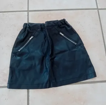 Magnifique jupe en cuir