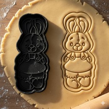 Emporte-pièce lapin en robe pour biscuit et pâte à modeler 8 cm