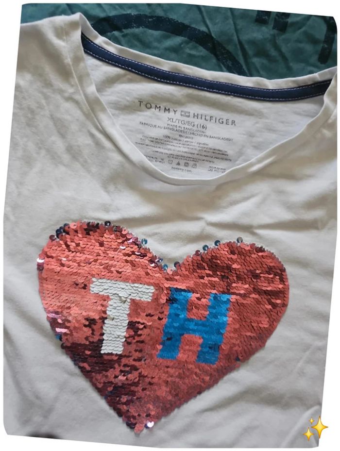 🧡 T-shirt Tommy Hilfiger 16 ans avec logo sequins réversible - photo numéro 3
