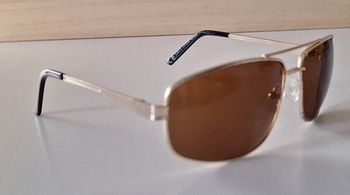 Lunettes de soleil en métal doré de protection UV 400