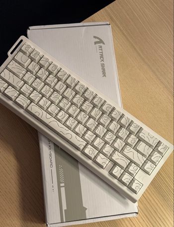 Clavier gaming Attack Shark X68HE neuf – Blanc – Switchs magnétiques
