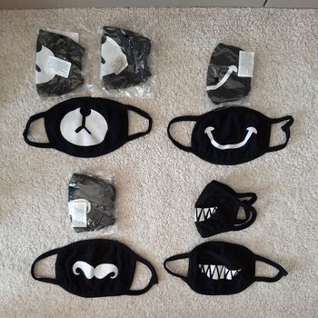 Lot de 9 masques rigolos