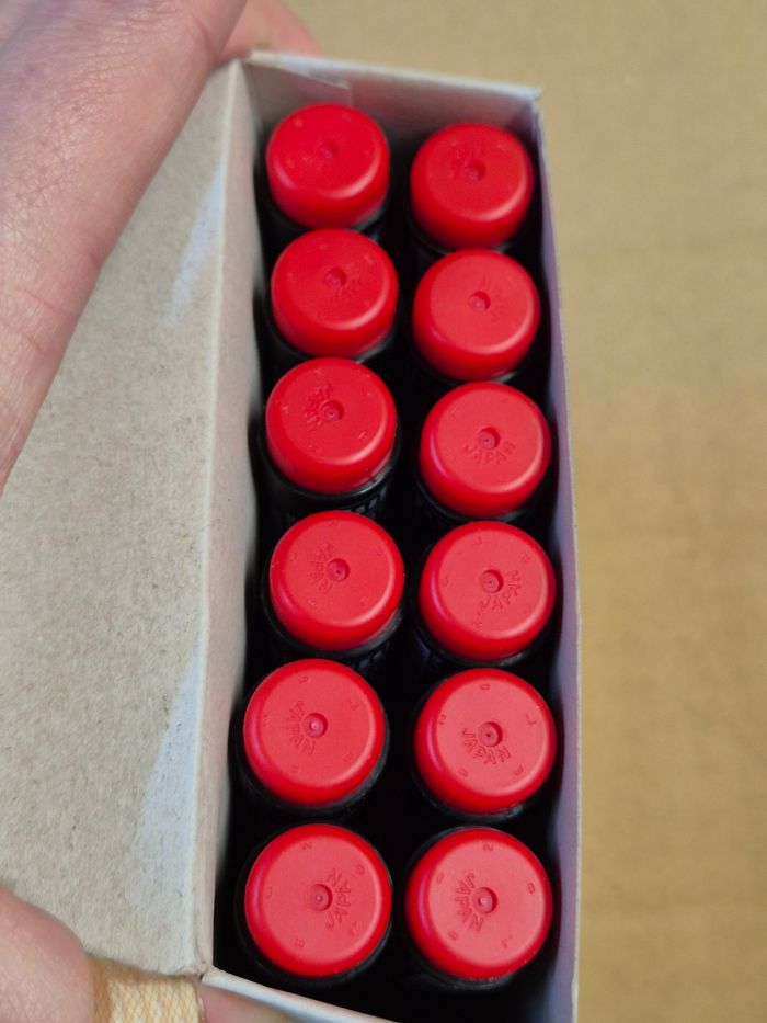 Boîte 12 marqueurs rouge Uni Prockey - photo numéro 4