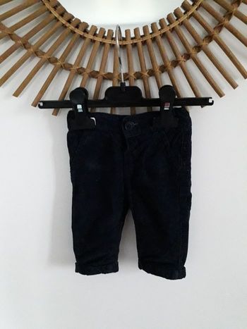 Pantalon velours kiabi 1mois