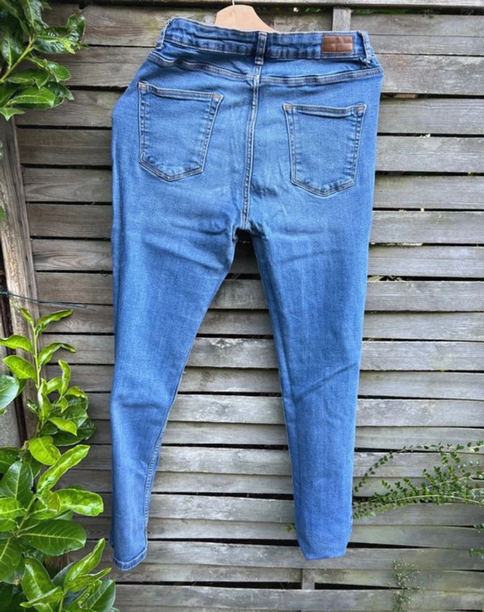 Jean troué Kiabi – Taille 38 Slim bon état - photo numéro 7