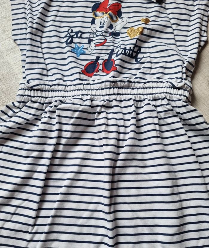 Robe marinière minnie neuve 8 ans - photo numéro 3