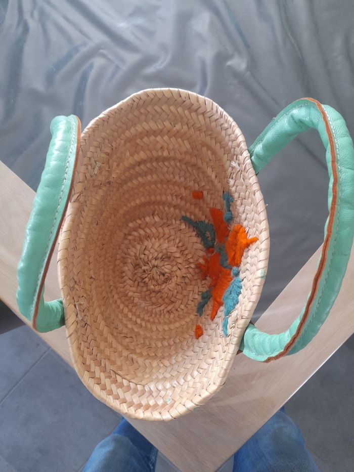 Joli petit panier en osier - photo numéro 2