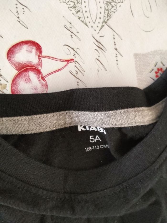 T-shirt noir manches longues kiabi (5 ans) 108-113 cm 100% coton - photo numéro 3