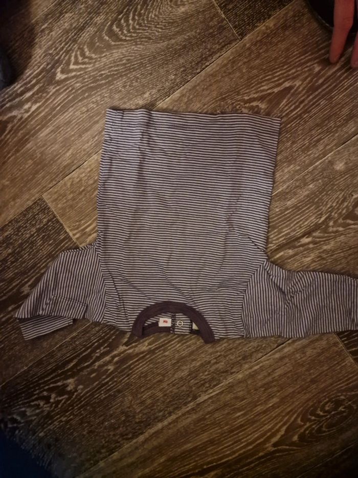 Lot polos et tee-shirt garcon - photo numéro 18