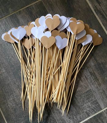 200 piques cœurs blancs et kraft pour mariage baptême anniversaire 