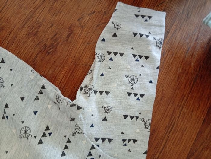 Combinaison taille 6 mois - photo numéro 4