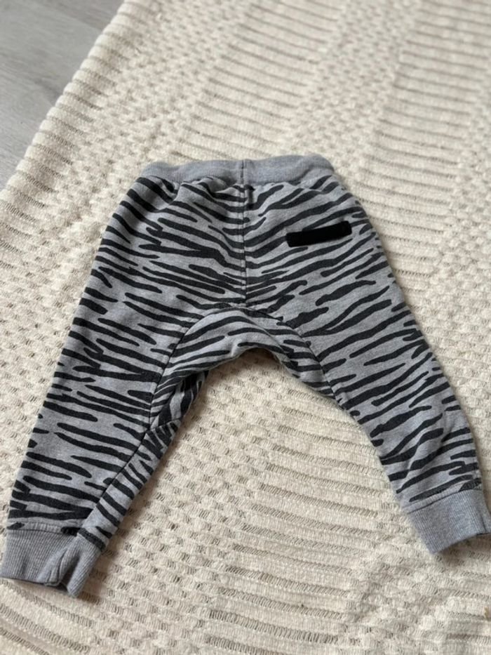 Pantalon de survêtement fille 18 mois - photo numéro 4