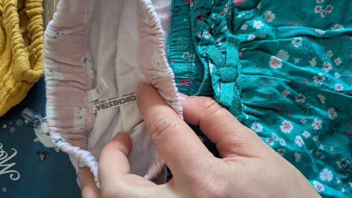 Lot pantalons 3 mois - photo numéro 3