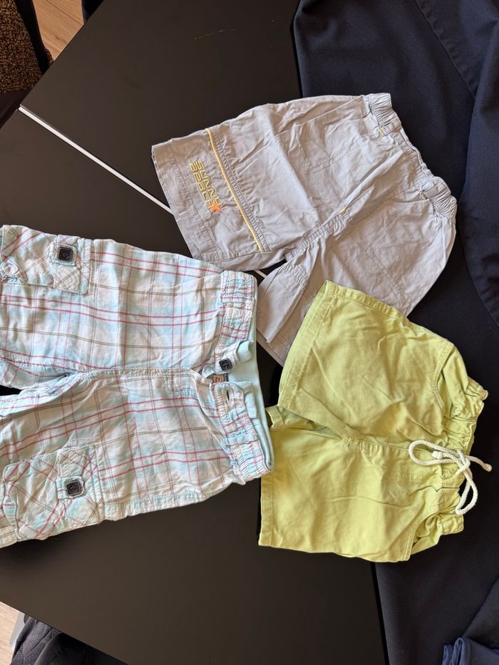 Lot 3 shorts 12-18 mois