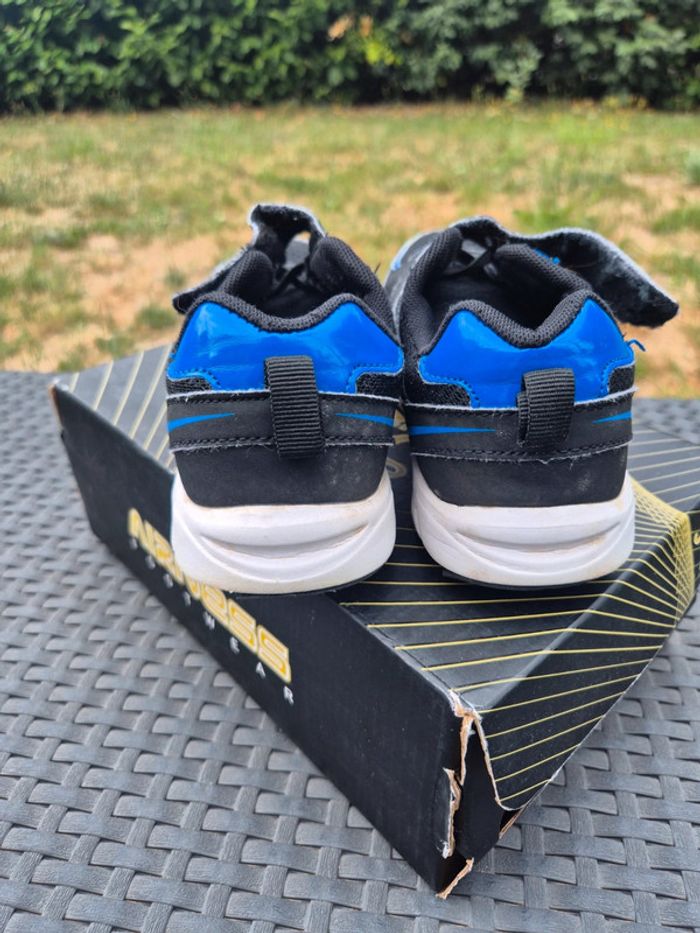 Baskets Ainess pointure 33 noir et bleu - photo numéro 3