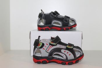 belle petite sandales noire rouge 21