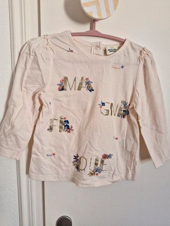 Haut manches longues tape à l'oeil