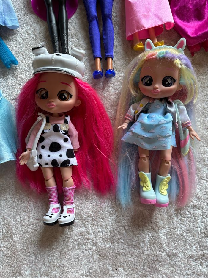 Lot 15 poupées LOL + princesses Disney + barbies - photo numéro 8