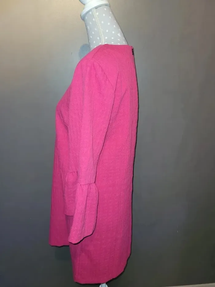 Robe Zara originale rose barbie - photo numéro 2