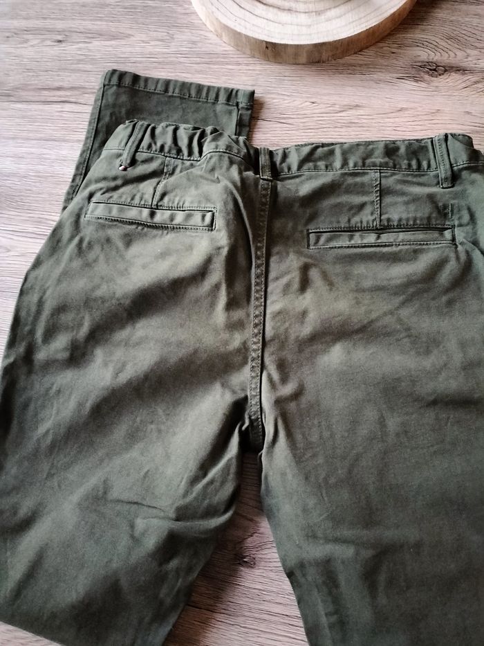 Chino 16 ans Tommy Hilfiger - photo numéro 5