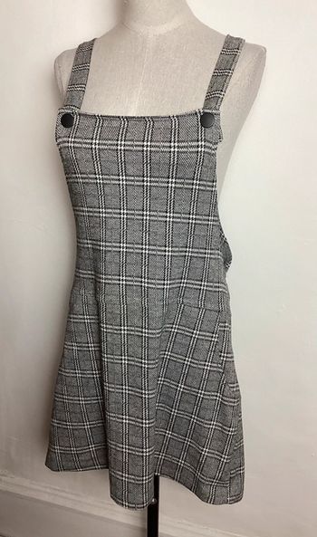 Robe noire et blanche Jennyfer 40