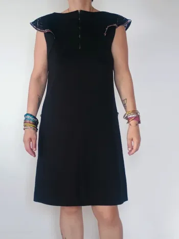 robe noire et paillette T42