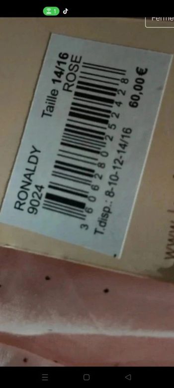 Jolie Haut d'été Adolescente Ronaldy