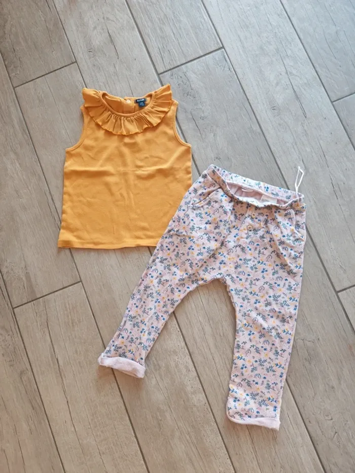 Ensemble jogging rose et débardeur moutarde 18/24 mois