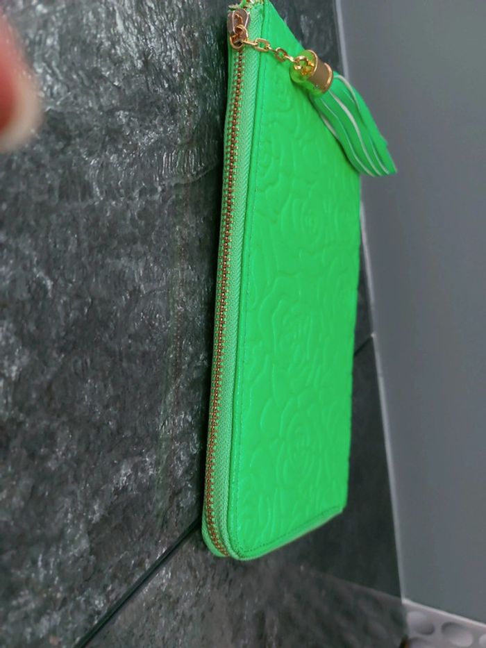 Portefeuille vert fluo motif fleurs - photo numéro 3