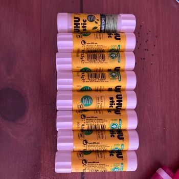 Lot de 8 tubes de colle  UHU stic 8,2 grammes