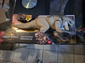 Distortus rex jurassic World rebirth rumble'n rampage dinosaurus