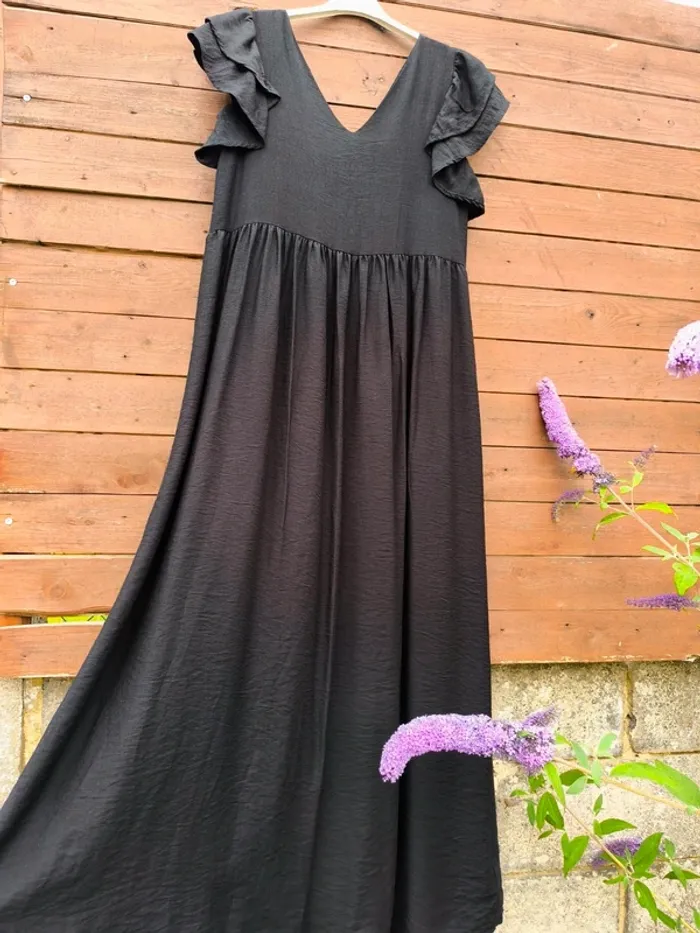 Robe longue bohême noire avec volants et dos boutonné TU 38 à 46 - photo numéro 4