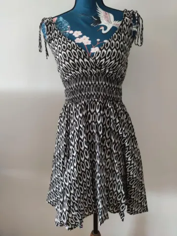 Robe été patineuse cachecoeur noir marron
