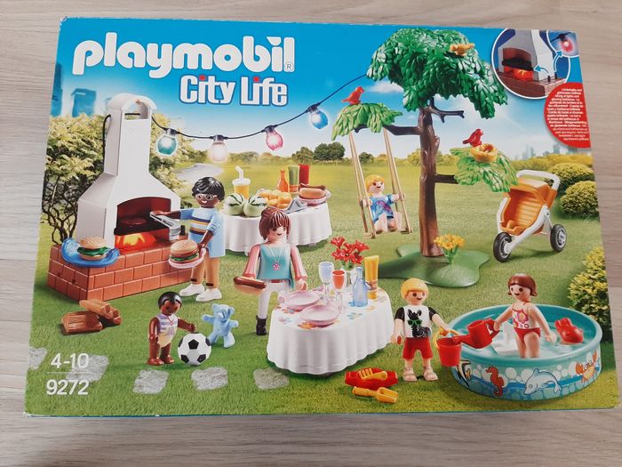 FAMILLE ET BARBECUE ESTIVAL "PLAYMOBIL" - Réf.9272 - n°101 - photo numéro 3
