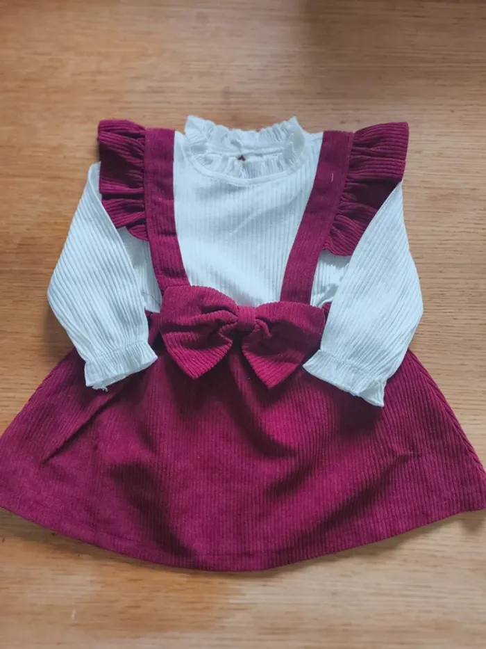 Robe fille 9/12 mois excellent état - photo numéro 2