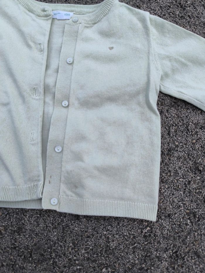Gilet Vertbaudet taille 3 ans en bon état - photo numéro 2