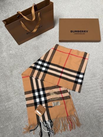 Écharpe burberry marron
