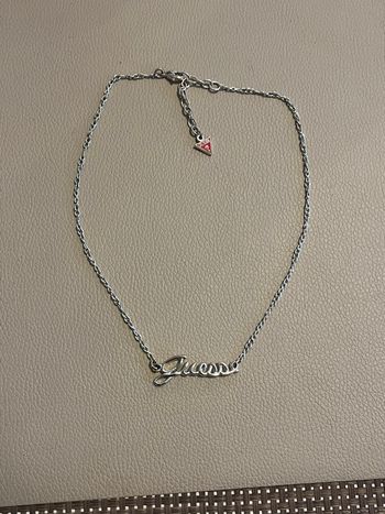 Collier guess