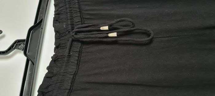 Pantalon fluide noir style Yoga - M - H&M - photo numéro 2