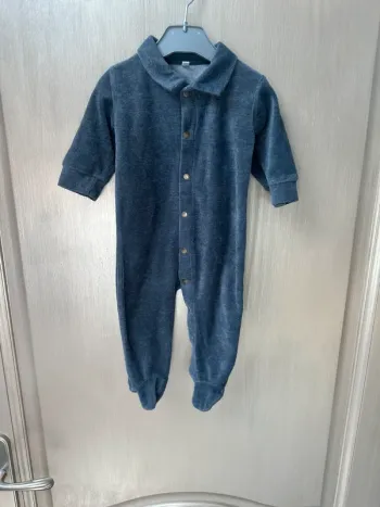 Pyjama gris anthracite avec un col 6 mois