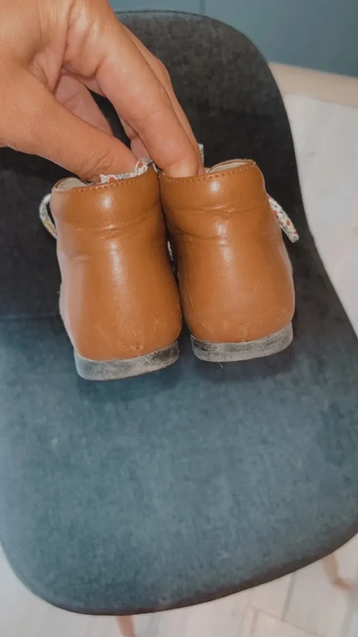 Chaussure en cuir Lucine - photo numéro 5