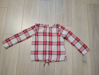 Maillot manche longue. Fille 8 ans. Marque Gémo