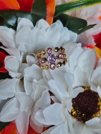 Bague avec ses 5 pierres topaz rose