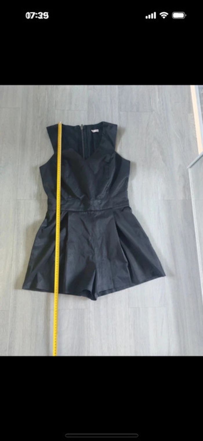 Combi short Naf Naf taille 36 - photo numéro 5