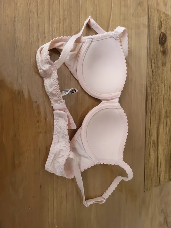 Soutien gorge dim 80A - photo numéro 6