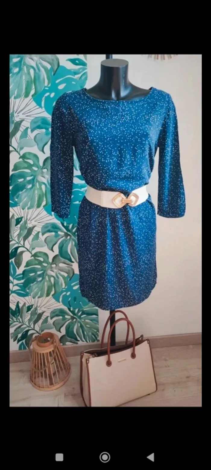 Robe droite à pois taille 36
